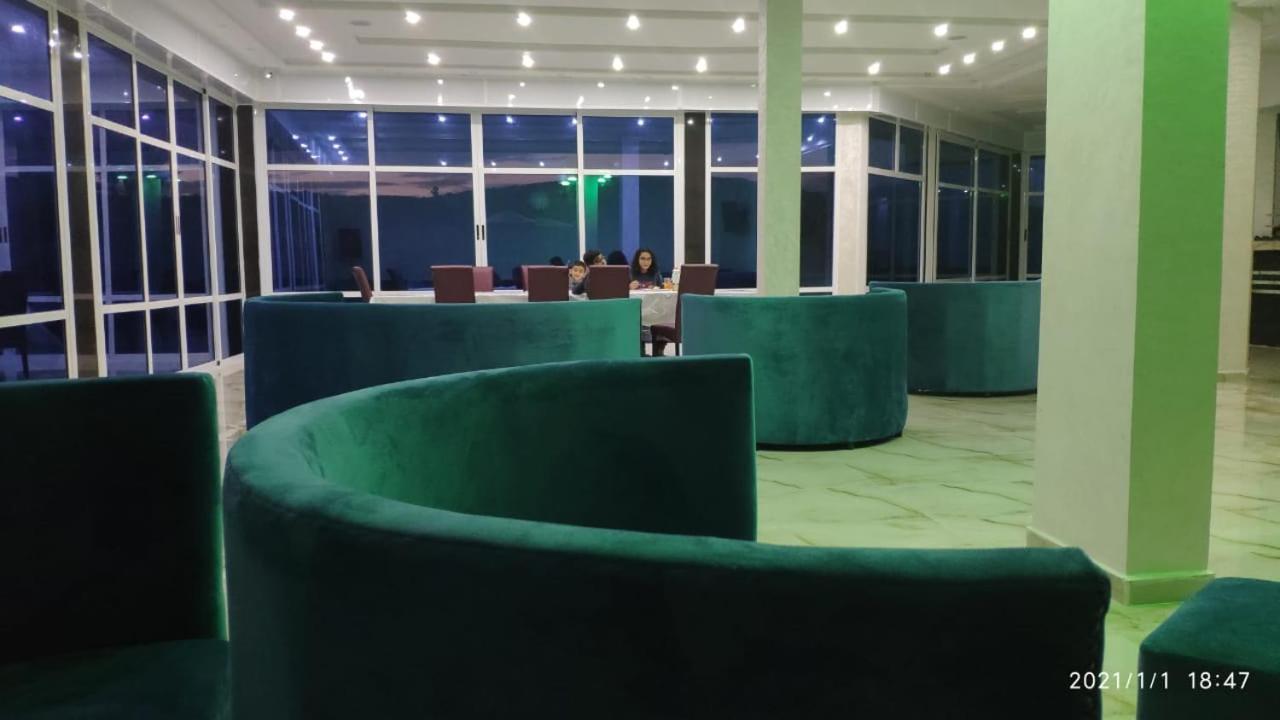 Ecohame - Oeko-Hain - Ecohaven - Ecobrio Guitar Palace Bni Quolla Luaran gambar
