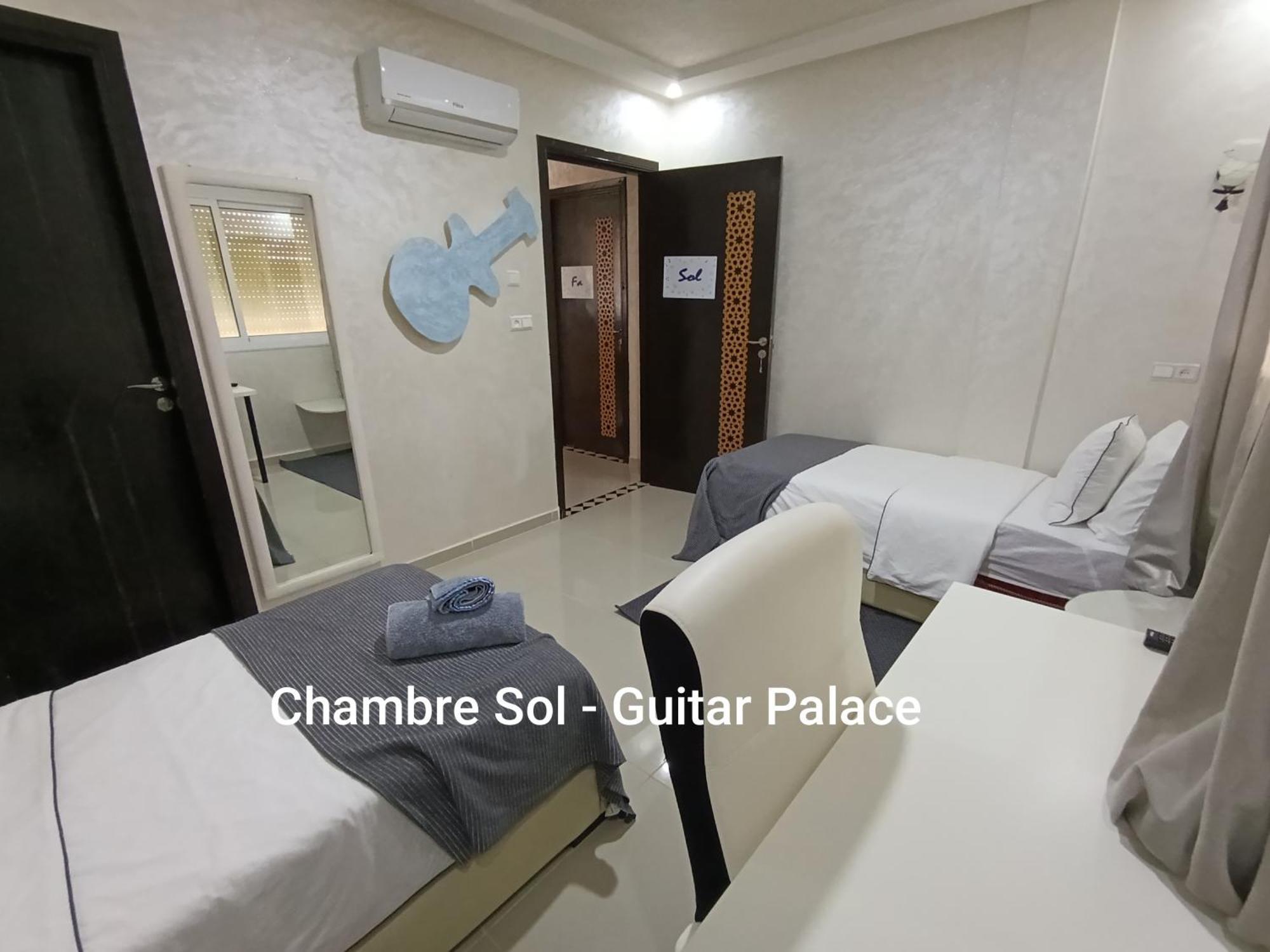 Ecohame - Oeko-Hain - Ecohaven - Ecobrio Guitar Palace Bni Quolla Luaran gambar